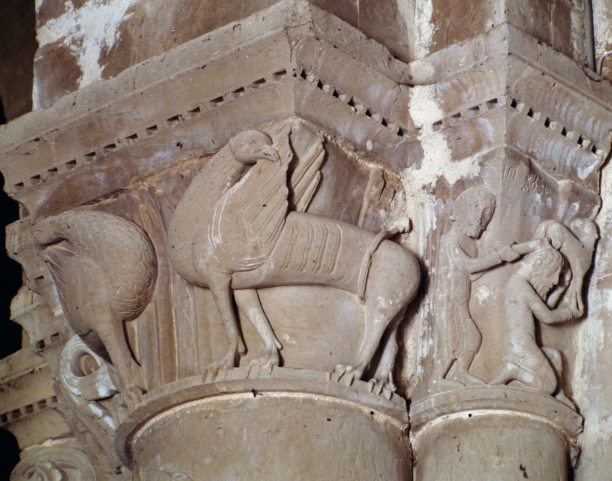 Caín mata a Abel (capitel esculpido del transepto) de Romanesque