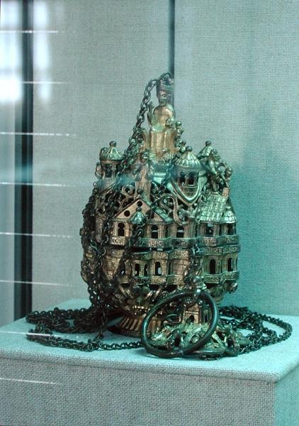 Incensario de Gozbert de Romanesque