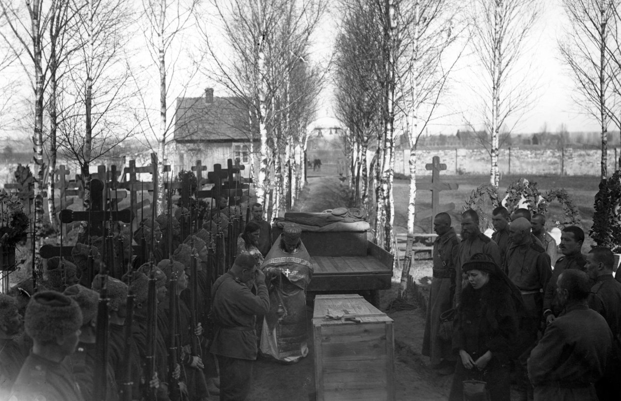 Funeral de un soldado en San Petersburgo de Russian Photographer