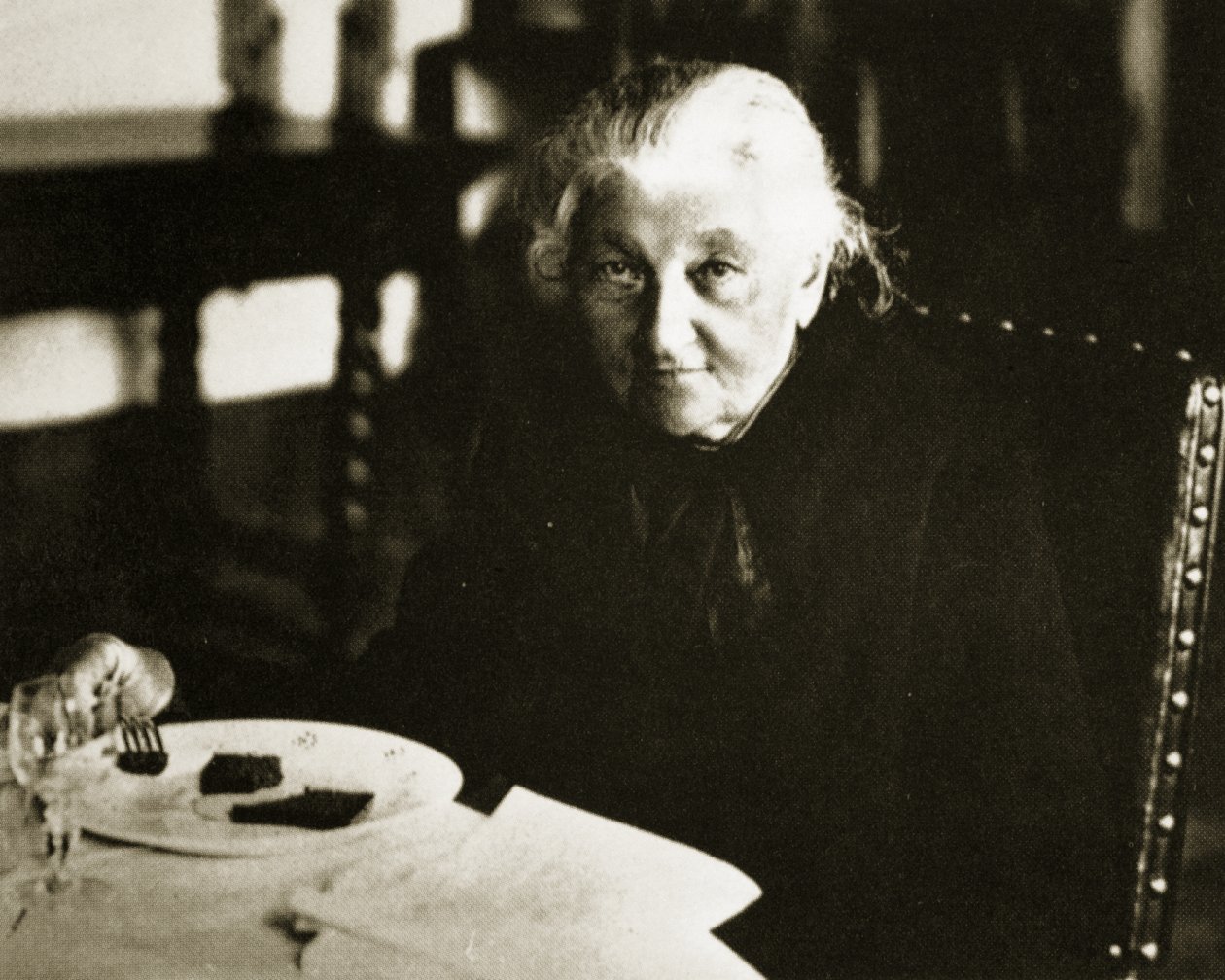 Katherina Breshkov-Breshuskay de Russian Photographer