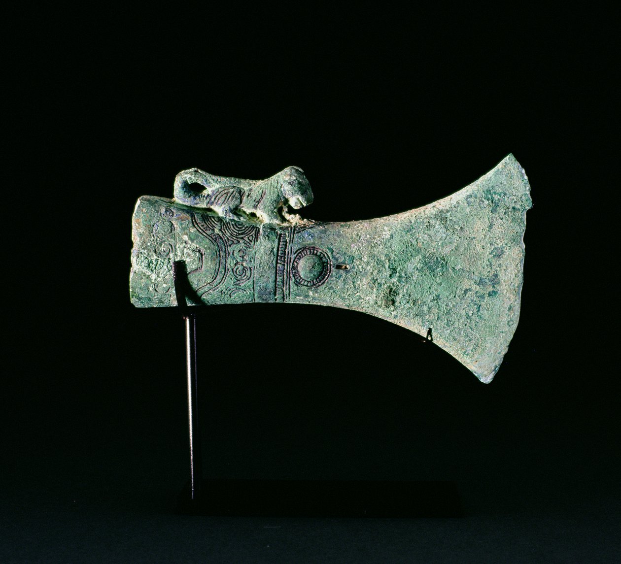 Cabeza de hacha, Cultura Dongson, c.200 a.C.-200 d.C. de School Vietnamese