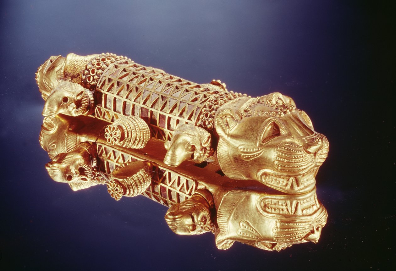 Brazo del trono (oro y ámbar) de Scythian