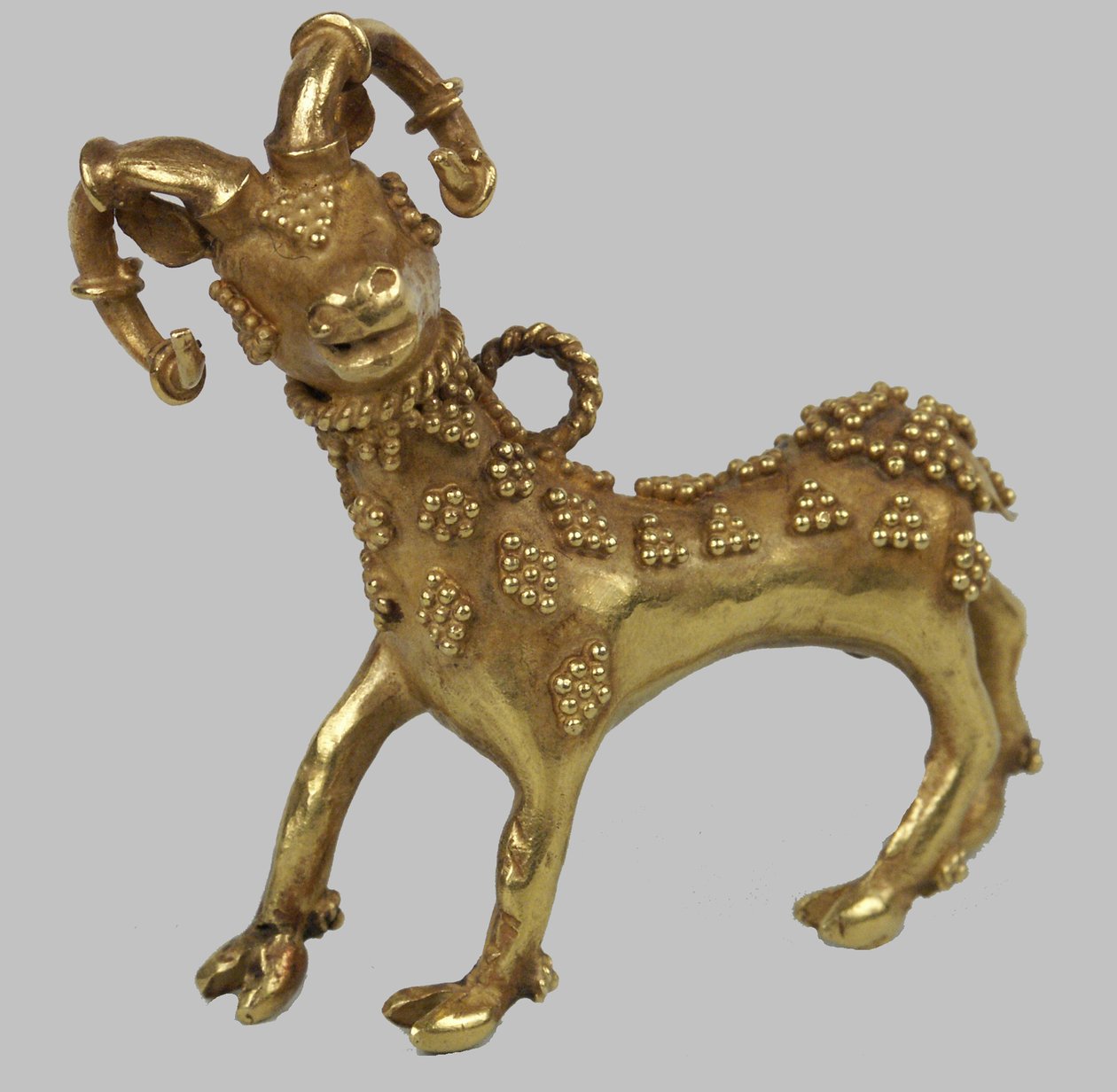 Colgante, siglo IV a.C. de Scythian