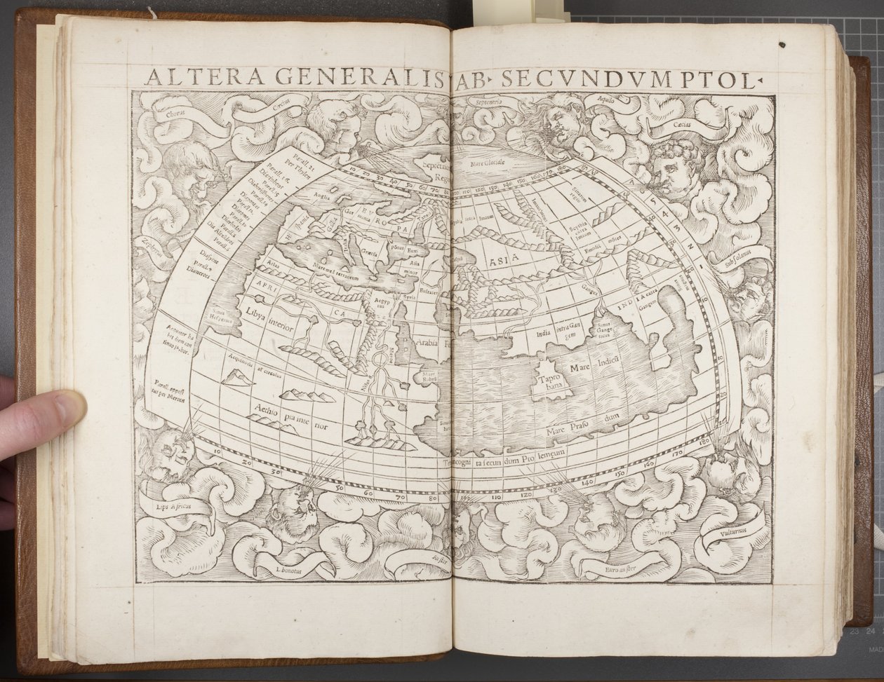 Globo, de Cosmographia, 1544 de Sebastian Munster