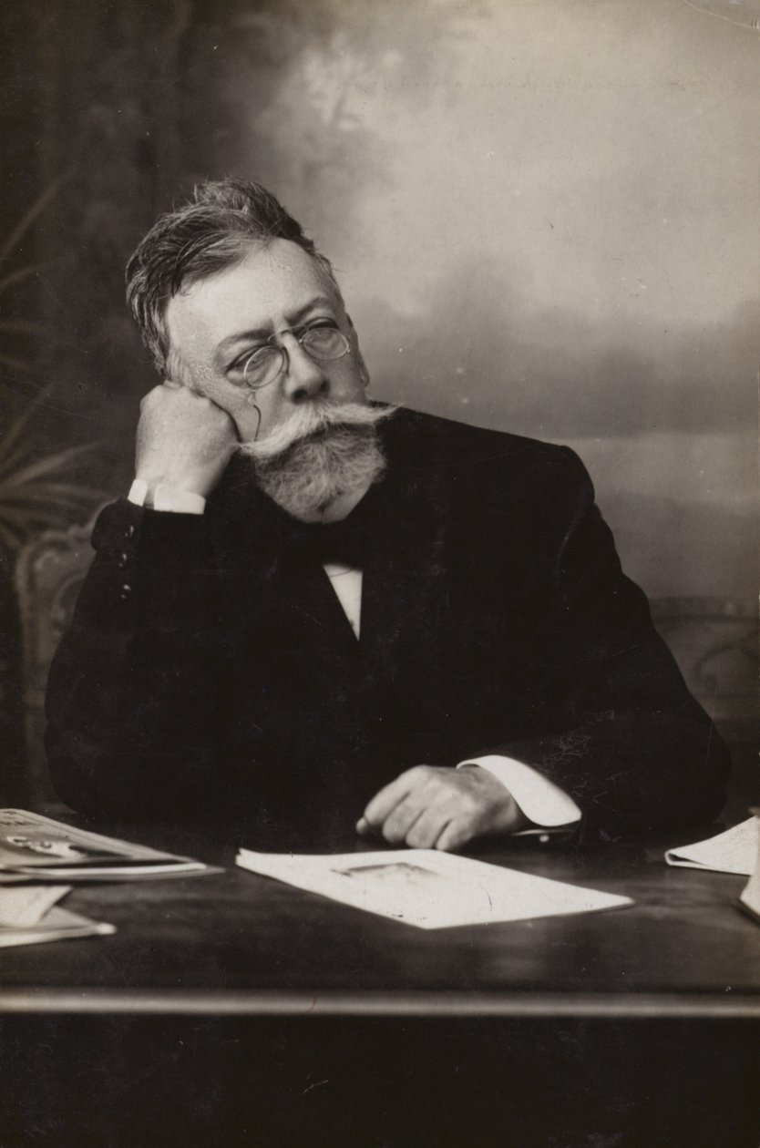 Ángel Guimerá (1845-1924), dramaturgo español (foto b/n) de Spanish Photographer