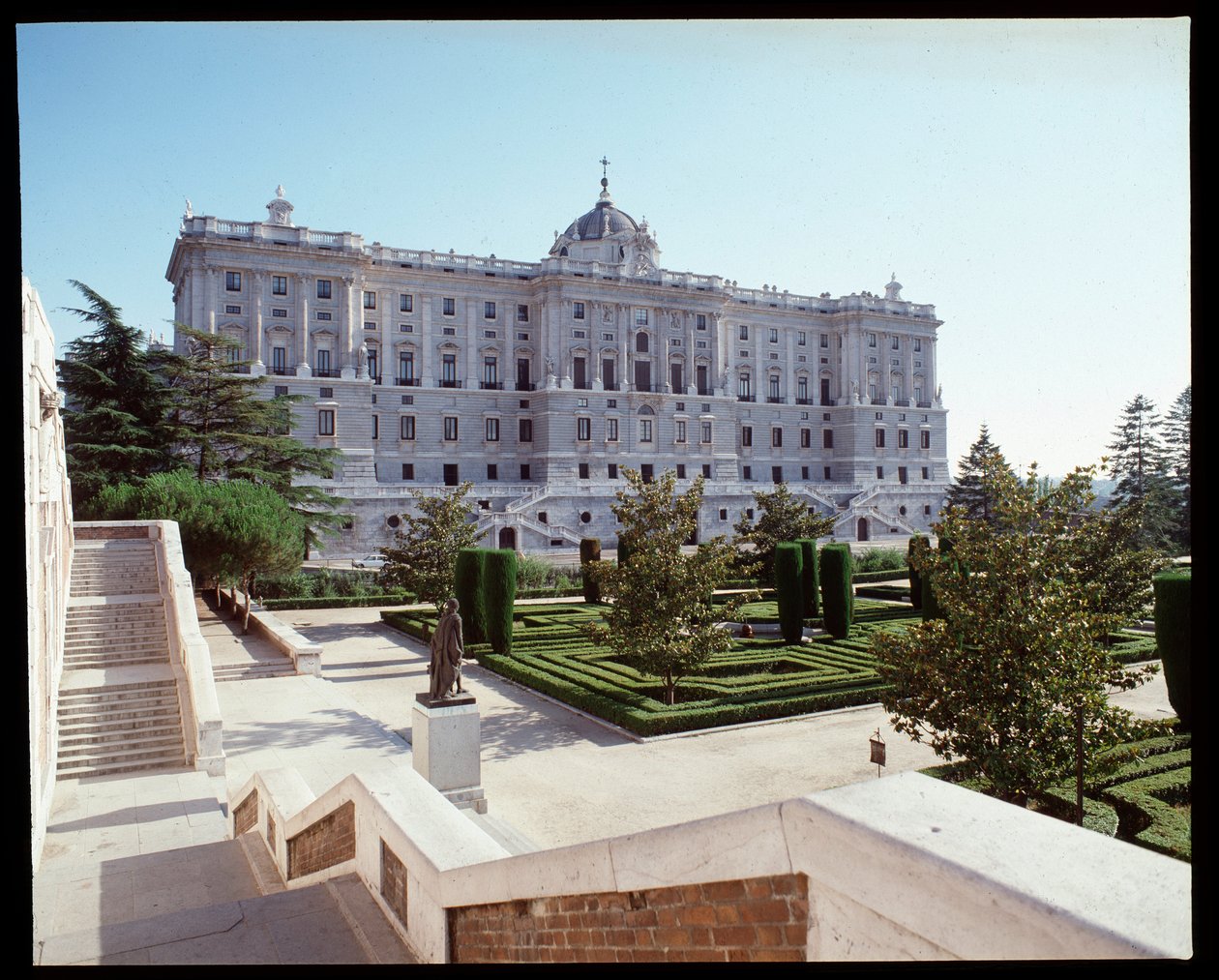 Vista del Palacio Real (1738-1755) de Spanish School