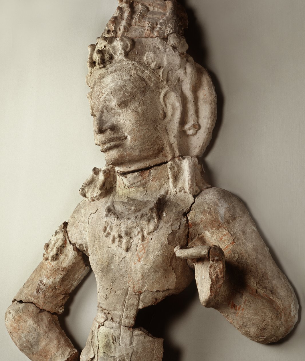 Bodhisattva de Ku Bua, Período Davaravati de Thai School