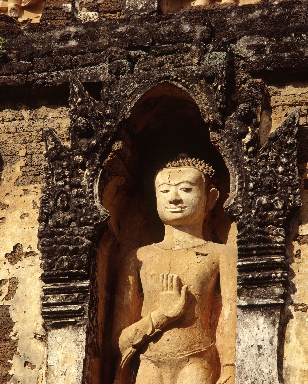 Buda en Chedi, Período Davaravati de Thai School
