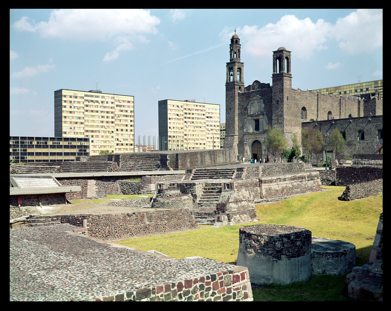 Plaza de las Tres Culturas, siglos XIV-XX de Unbekannt Unbekannt