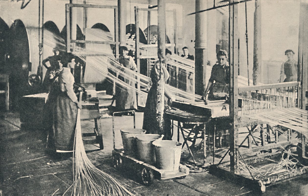 Una planta de fabricación de velas de cera, 1917 de Unbekannt