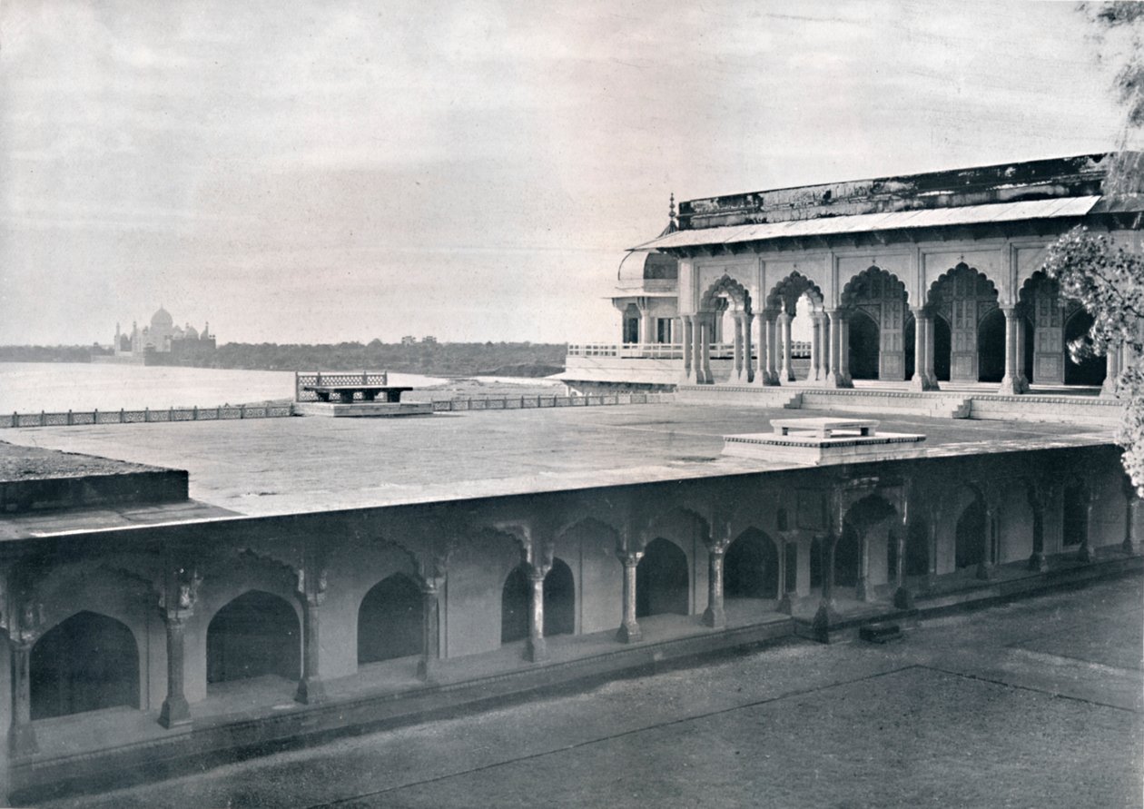 Agra. El Dewan-i-Khas mostrando el Taj, c1910 de Unbekannt