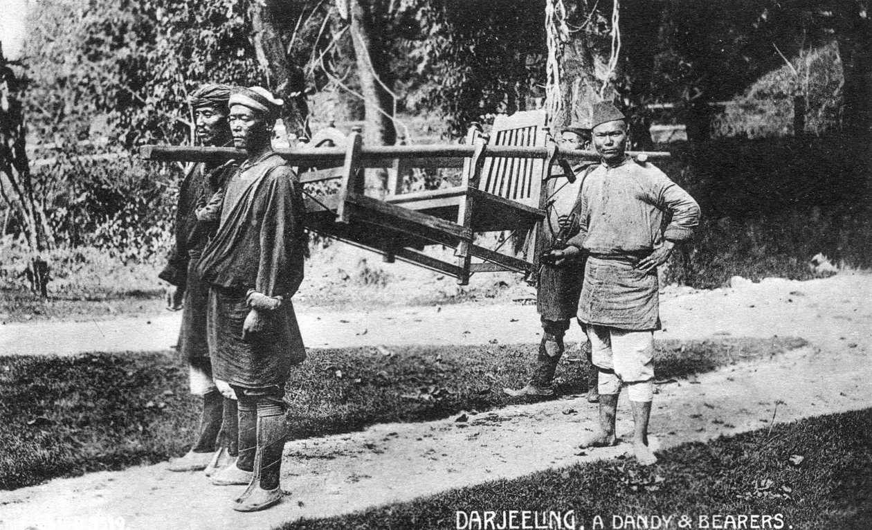Dandy y Porteadores, Darjeeling, India, principios del siglo XX de Unbekannt