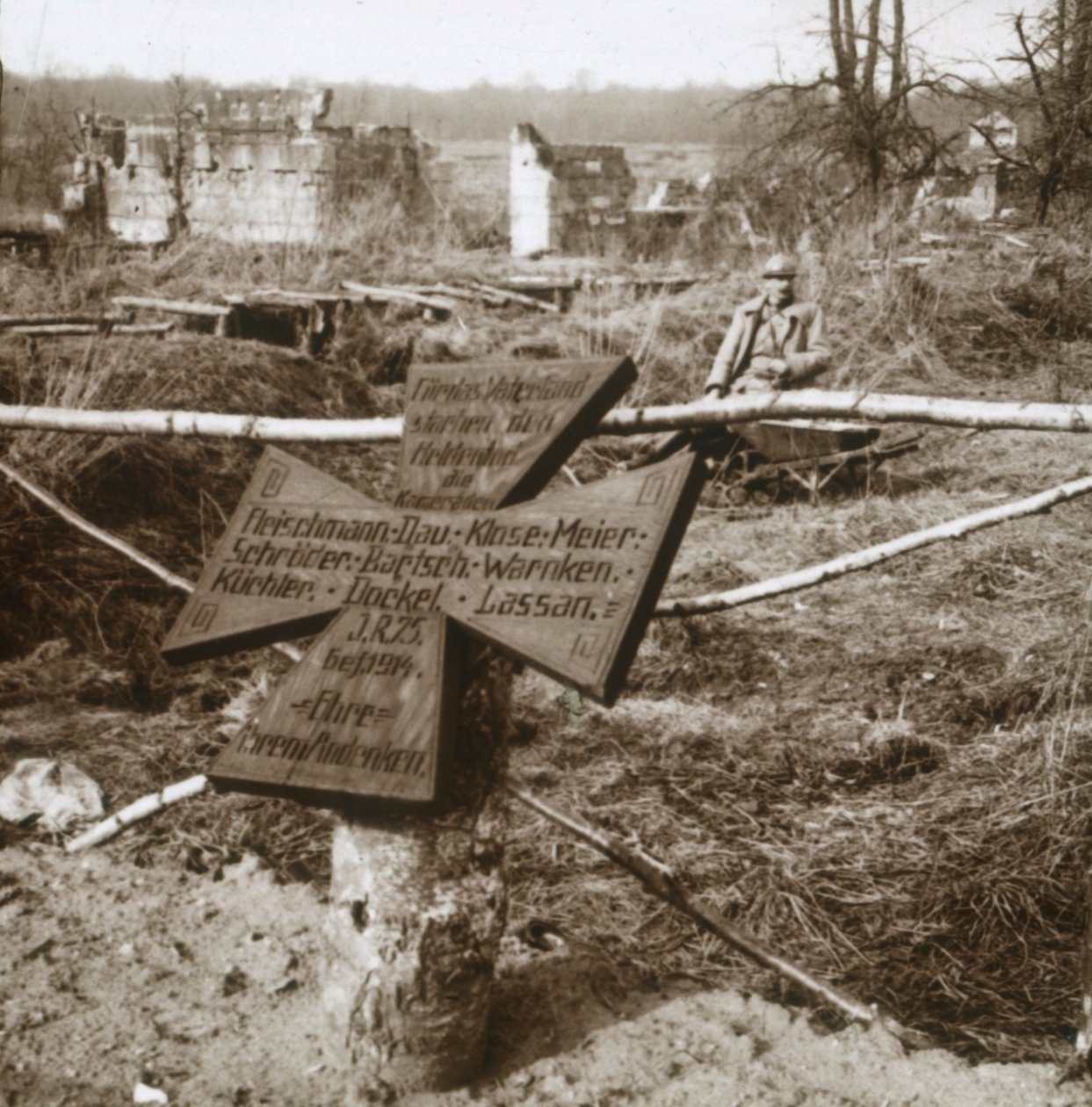 Tumba común alemana, c1914-c1918 de Unbekannt