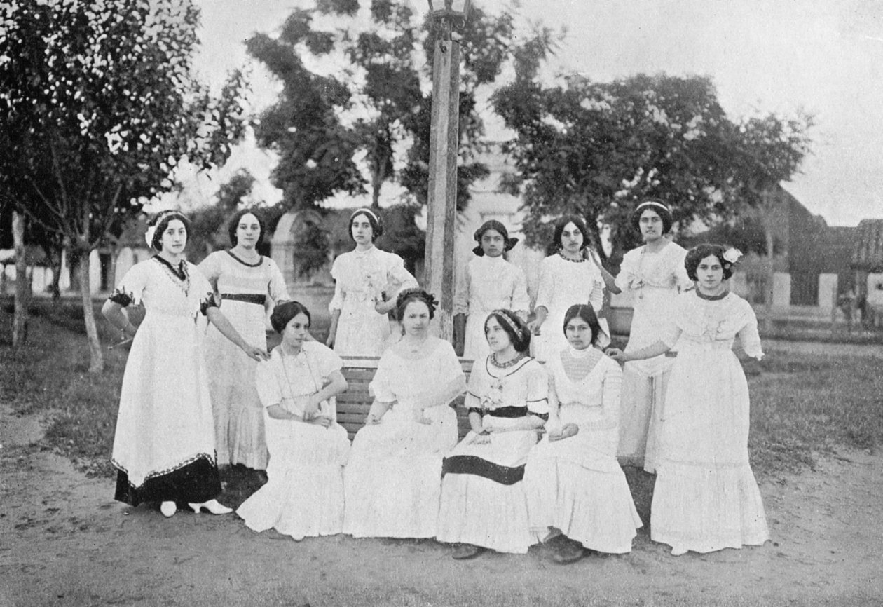Grupo de mujeres paraguayas, Carapeguá, Paraguay de Unbekannt