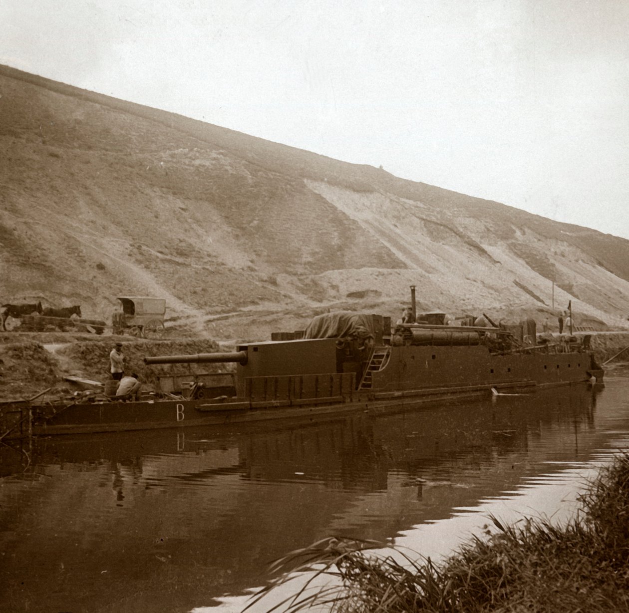 Cañonera, Genicourt, norte de Francia, c1914-c1918 de Unbekannt