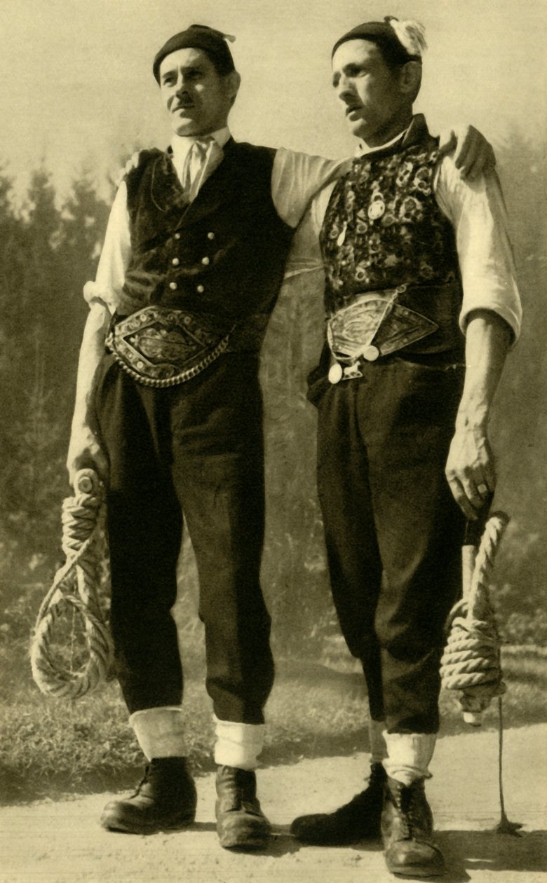 Hombres con vestimenta tradicional, Mühlviertel, Alta Austria, c1935 de Unbekannt