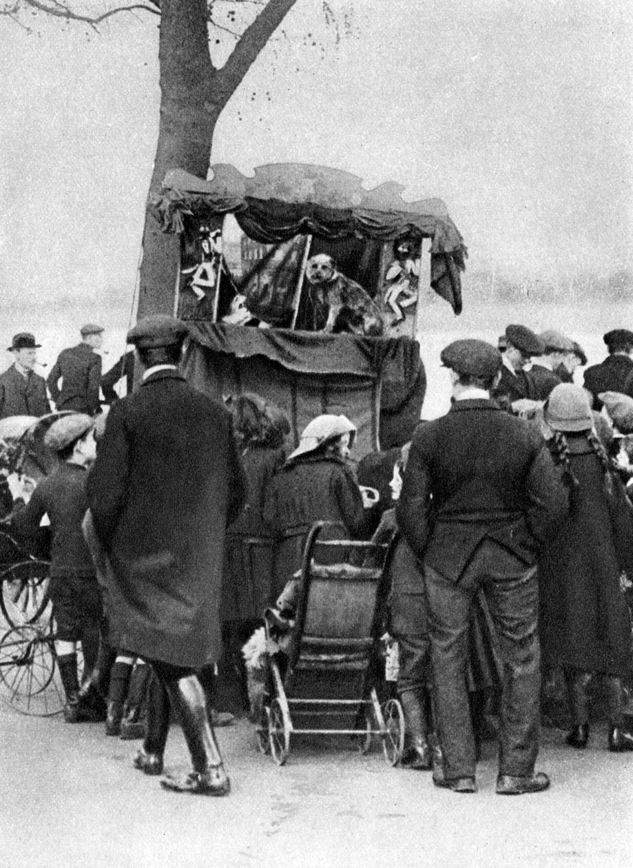 Espectáculo de Punch y Judy en Putney, Londres, 1926-1927 de Unbekannt