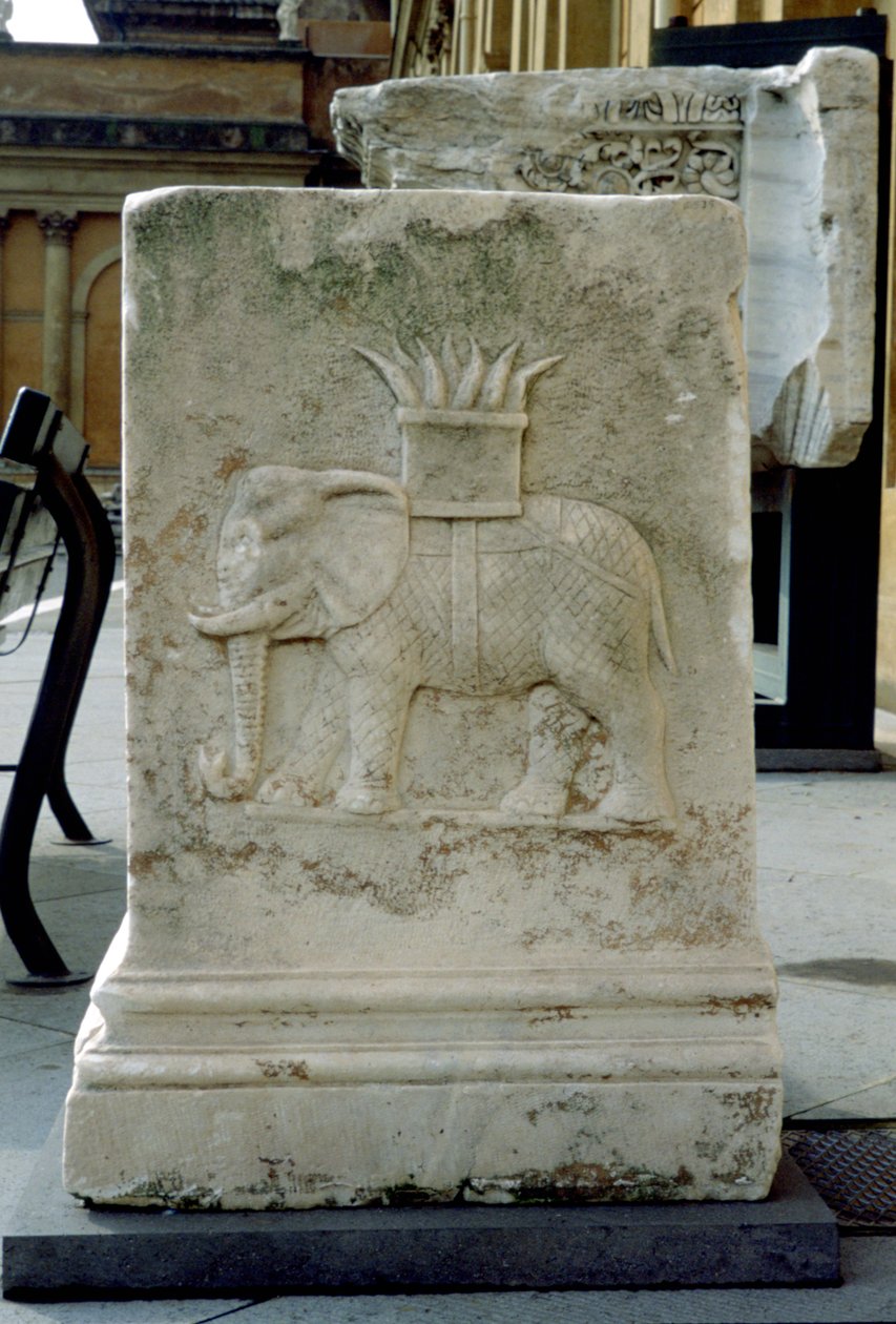 Relieve romano de un elefante de Unbekannt