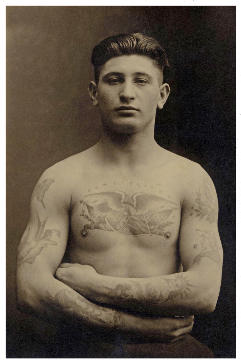 Retrato de un soldado americano tatuado, c.1915 de Unbekannt Unbekannt
