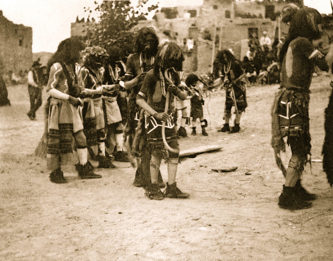 Llevando las serpientes 1900 (foto) de Hippolyte Lalaise Devéria