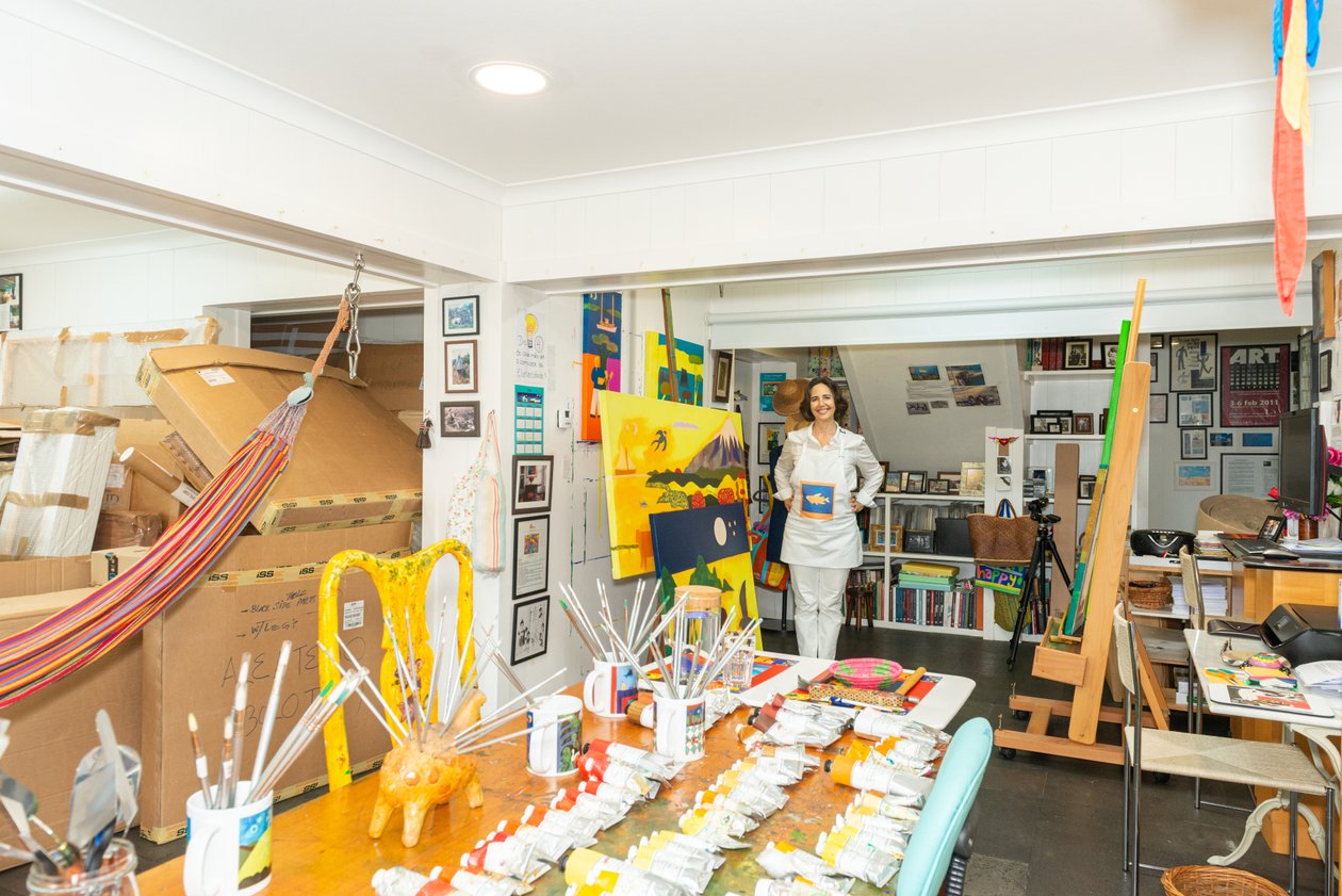 Cristina Rodríguez en su estudio, 2022 de Bartolome Esteban and studio Murillo