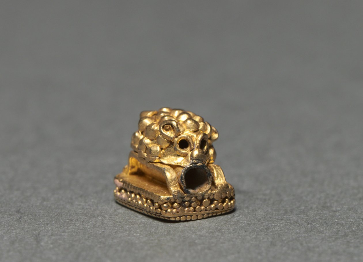Elemento de Joyería de Erizo, 400-200 a.C. de Unbekannt