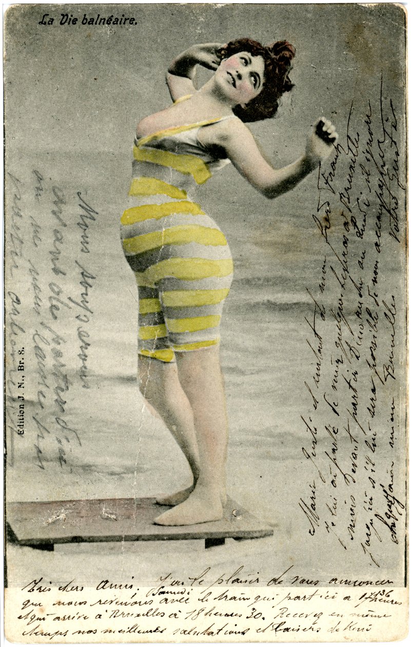 Mujer en traje de baño, c. principios de 1900 (postal) de Alec Hunter