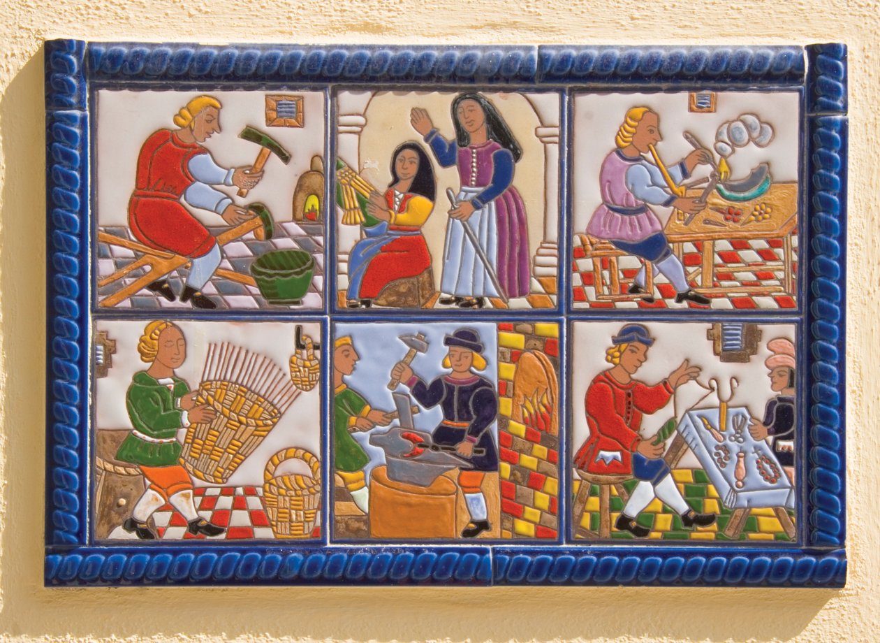 Azulejo que muestra diferentes oficios, España de Unknown