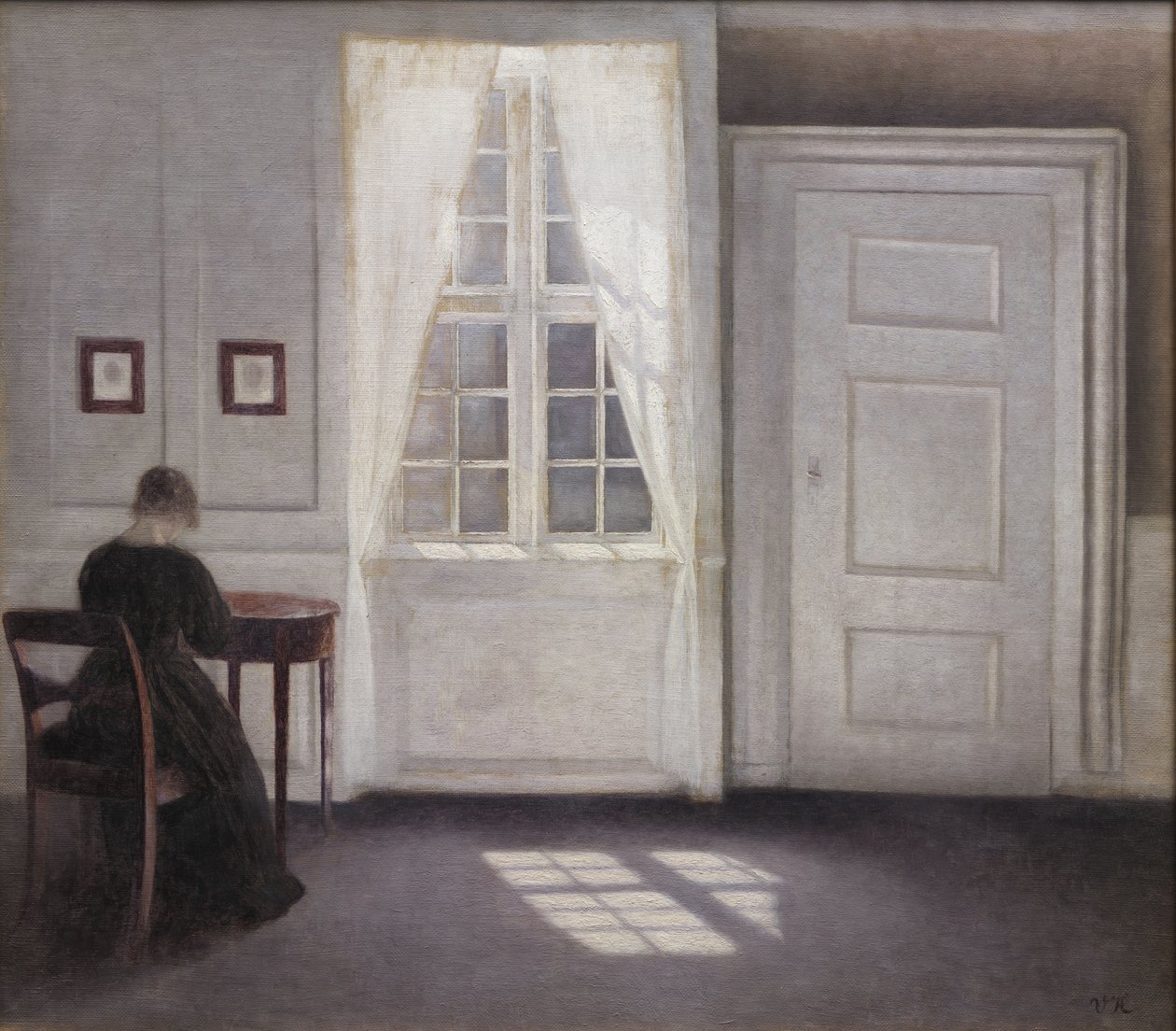 Sala en Strandgade con sol en el suelo de Vilhelm Hammershøi