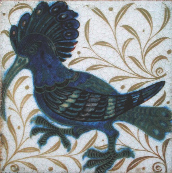 Azulejo con diseño de colibrí de William de Morgan