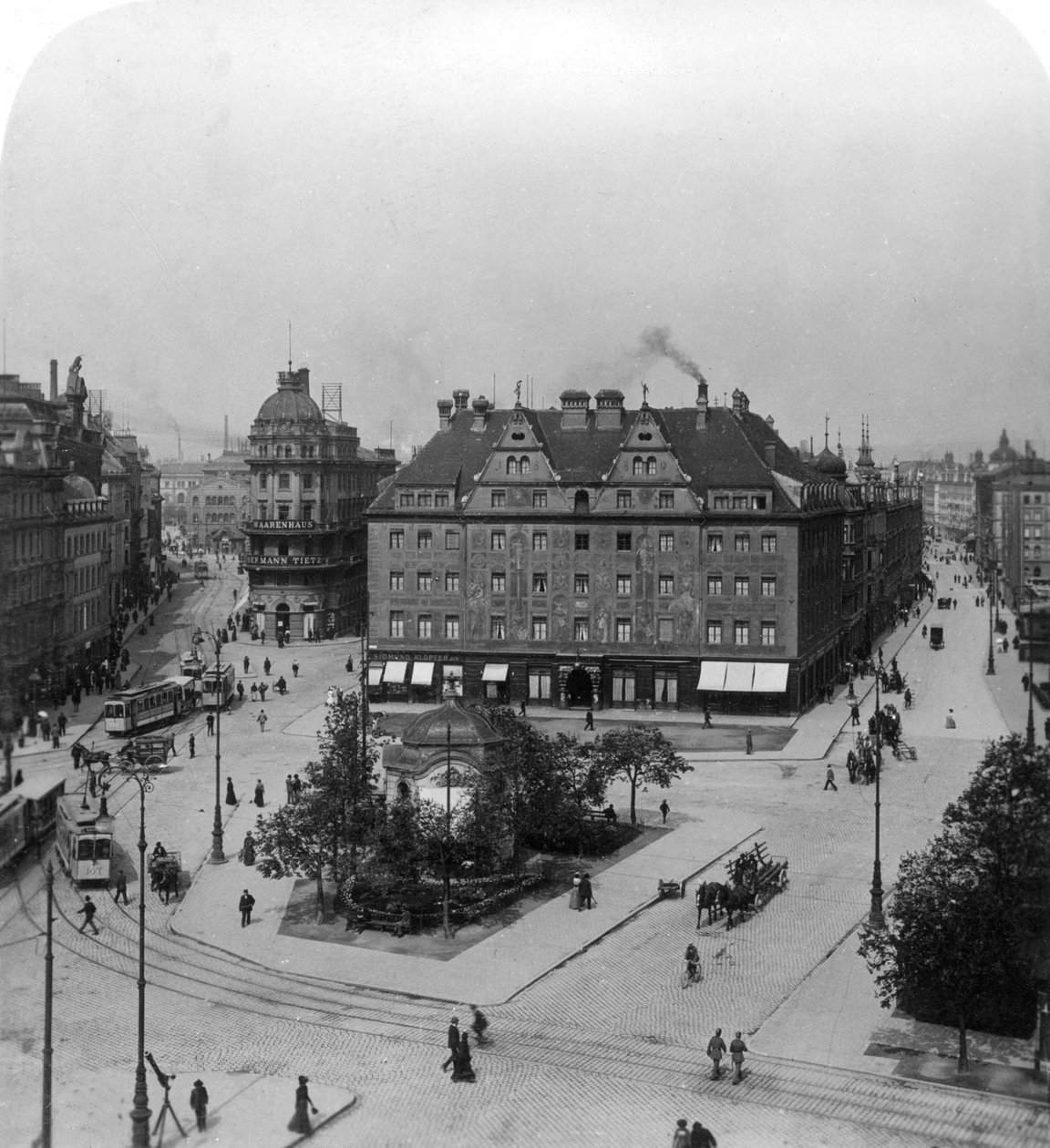 Karlsplatz, Múnich, Alemania, c. 1900 de Wurthle and Sons