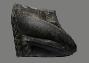 Estatua arrodillada de Khaemwaset, 1281-1277 a.C.
