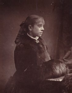 Madlle Sara