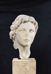 Cabeza de Alejandro Magno (356-323 a.C.) (mármol)