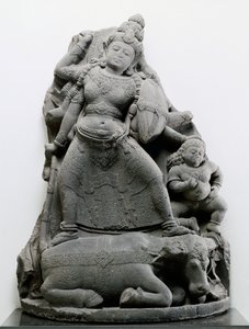 Durga matando a Mahisa, c.1300