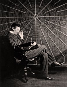 Retrato de Nikola Tesla