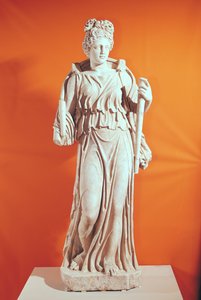 Estatua de Hécate