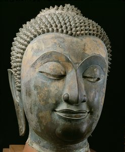 Cabeza de un Buda gigante (bronce)