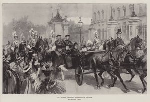La Reina saliendo del Palacio de Buckingham
