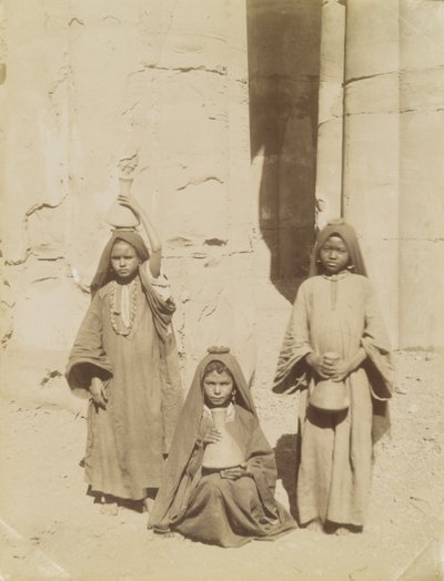 Niñas árabes llevando agua, Egipto de Antonio Beato