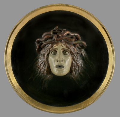 Escudo con la cara de Medusa, 1897 de Arnold Böcklin