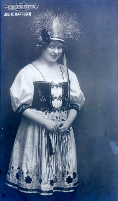 Louise Kartousch, cantante de ópera austriaca de Austrian Photographer