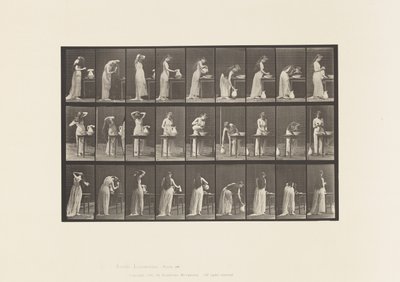 Placa 496. Fases Misceláneas del Tocador, 1885 de Eadweard Muybridge