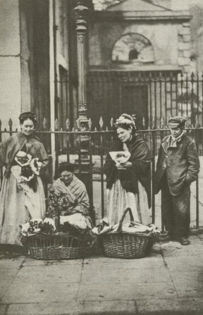 Vendedores de flores, Covent Garden, Londres de English Photographer