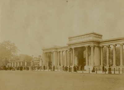 Hyde Park Corner, Londres de English Photographer