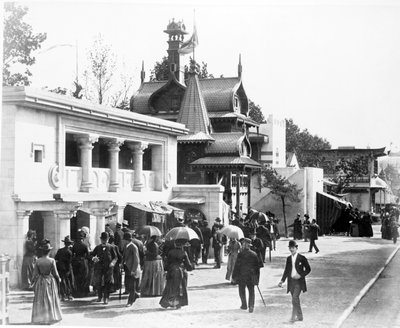 Historia de la Habitación, Exposición de París, 1889 de French Photographer