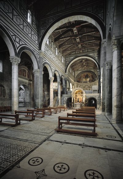 Vista interior de la iglesia de Italian School