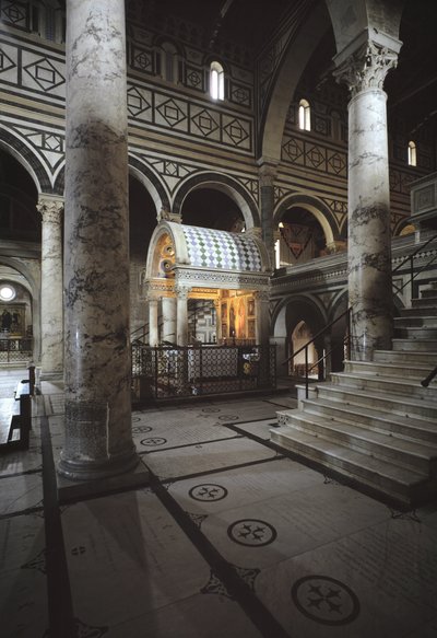 Capilla del Crucifijo (ciborio) de Michelozzo di Bartolommeo