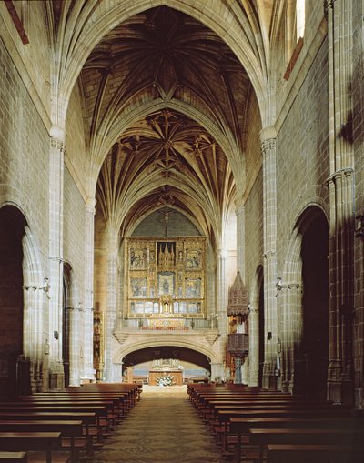 Vista interior de la iglesia de Spanish School