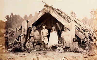 Familia maorí, Nueva Zelanda, c1880s de Unbekannt